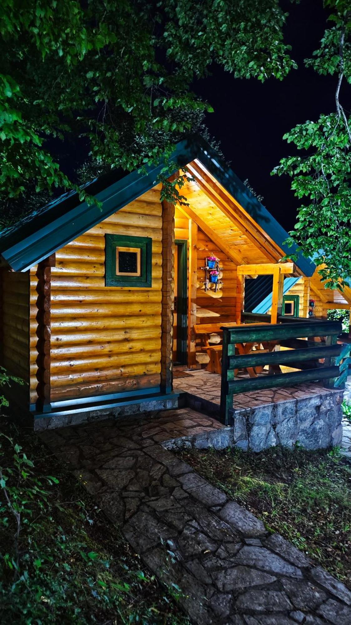 Kozak Apartments & Restaurant Mojkovac Exterior foto
