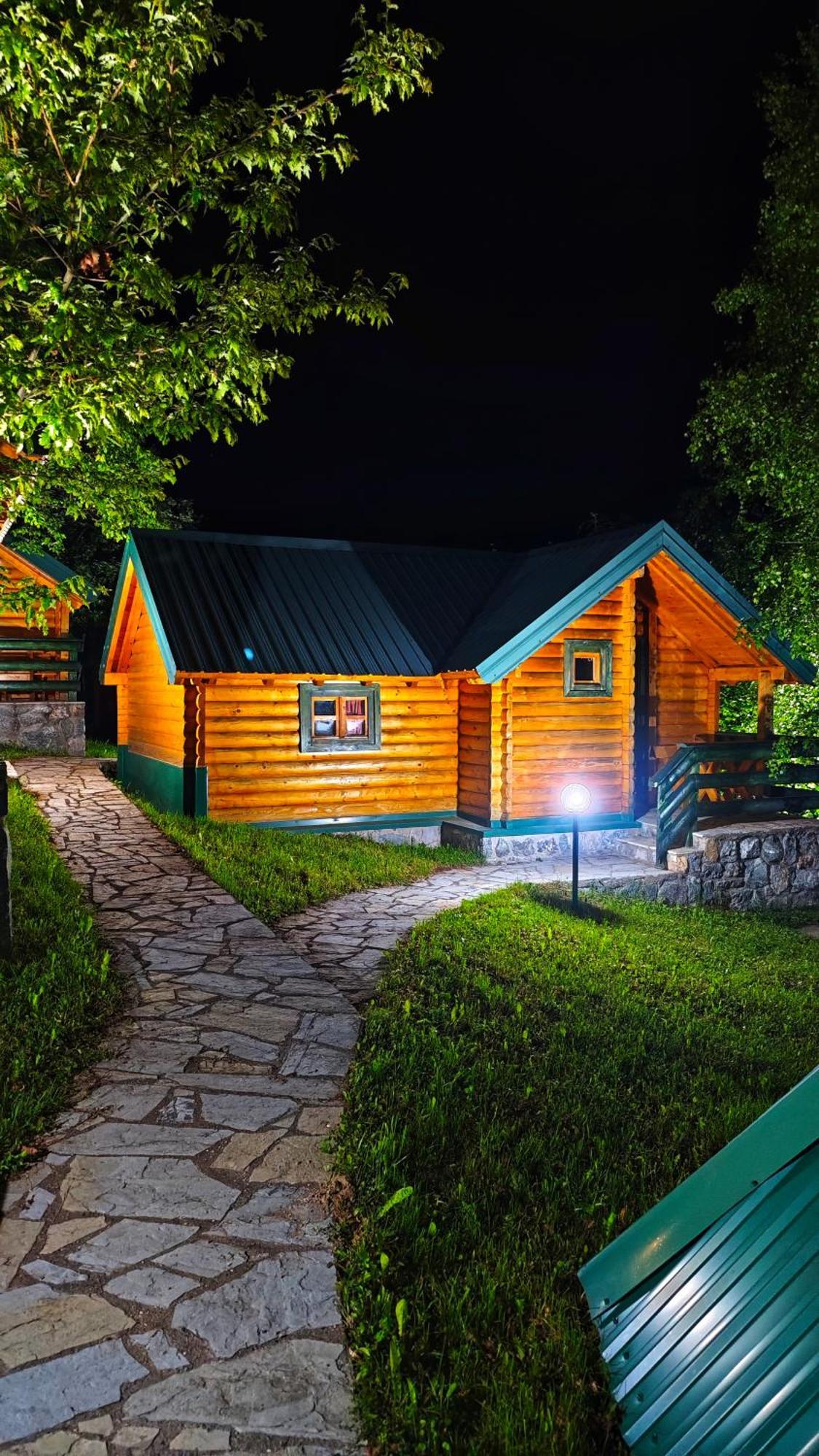 Kozak Apartments & Restaurant Mojkovac Exterior foto
